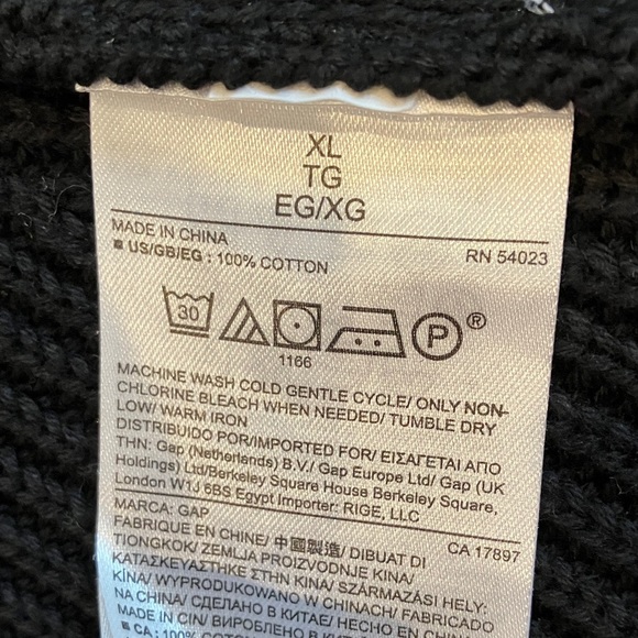 GAP women’s XL heavy knit Black above the knee Skirt - Picture 3 of 10